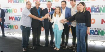 Leandro Bello: Deputado entrega ambulância para município de Bequimão