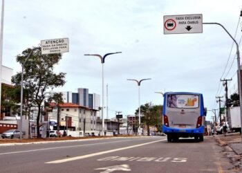 Redução: Governo do MA reduz ICMS do diesel para empresas de ônibus urbanos e ferryboat