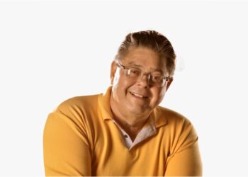 Tratorzão: Prefeito é aprovado por 90% da população de São Domingos