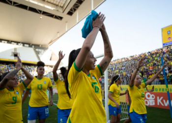 Brasil: Seleção feminina sobe uma posição no ranking da Fifa antes da Copa do Mundo
