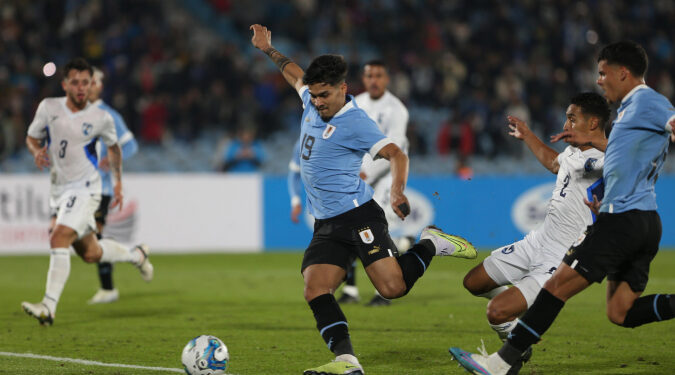 Uruguai: Na estreia de Bielsa, seleção uruguaia goleia a Nicarágua por 4 a 1 em amistoso Uruguai: Na estreia de Bielsa, seleção uruguaia goleia a Nicarágua por 4 a 1 em amistoso