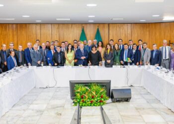 Ivo Rezende: Presidente da Famem representa os municípios maranhenses em reunião com o presidente Lula