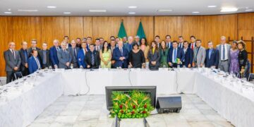 Ivo Rezende: Presidente da Famem representa os municípios maranhenses em reunião com o presidente Lula