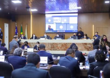 Câmara SLZ: Casa aguarda proposta de reajuste de servidores antes de definir recesso