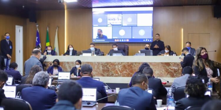 Câmara SLZ: Casa aguarda proposta de reajuste de servidores antes de definir recesso Câmara SLZ: Casa aguarda proposta de reajuste de servidores antes de definir recesso