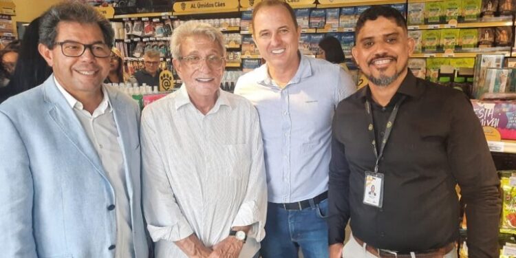 Rio Poty Hotel ganha loja do  Grupo Mateus especializada em mercado pet Rio Poty Hotel ganha loja do  Grupo Mateus especializada em mercado pet