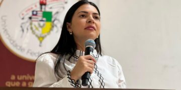 Janaína Ramos: Deputada esteve no início da Semana Municipal do Idoso, em Imperatriz