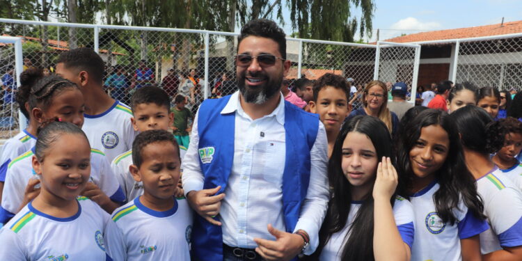 O progresso chegou pra ficar em Peritoró: Dr. Junior faz aniversário histórico na cidade O progresso chegou pra ficar em Peritoró: Dr. Junior faz aniversário histórico na cidade