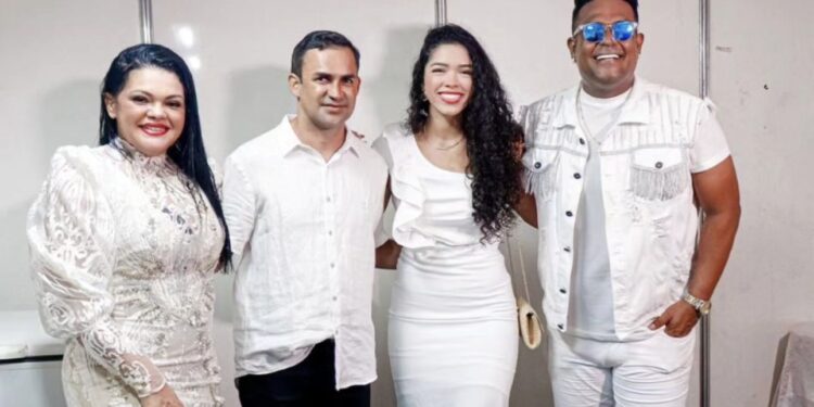 Prefeito Wallas Rocha continua sendo avaliado como o Melhor Prefeito da historia de São Benedito do Rio Preto Prefeito Wallas Rocha continua sendo avaliado como o Melhor Prefeito da historia de São Benedito do Rio Preto