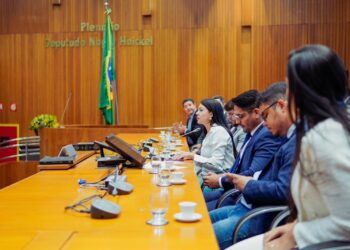 Janaina marca o Dia Mundial do Meio Ambiente com iniciativa da Comissão Permanente de Meio Ambiente e Desenvolvimento Sustentável, da qual é presidente