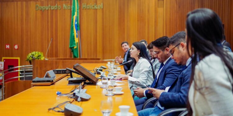 Janaina marca o Dia Mundial do Meio Ambiente com iniciativa da Comissão Permanente de Meio Ambiente e Desenvolvimento Sustentável, da qual é presidente