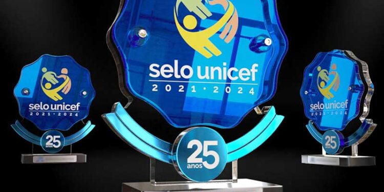 Júnior Garimpeiro alcança reconhecimento com o Selo Unicef para Centro Novo do Maranhão Júnior Garimpeiro alcança reconhecimento com o Selo Unicef para Centro Novo do Maranhão