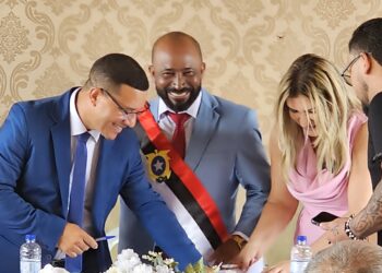 Heliezer do Povo toma posse para segundo mandato como prefeito de Peri-Mirim