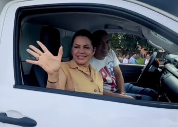 Deputada Solange Almeida entrega ambulância equipada para reforçar atendimento da saúde em Pio XII