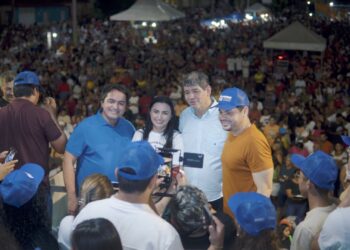 Gestão do Dr. Alexandre realiza grande celebração do Dia das Mães, reafirmando compromisso com as famílias patoenses