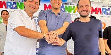 Júnior Lourenço participa da entrega de escolas reformadas e novos veículos em Tuntum